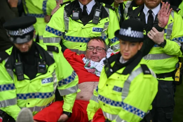 Palestine Action Protesters Arrested at UK Labour Meet