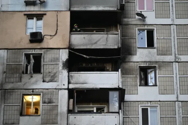 Russia-Ukraine War: Strikes Kill 8, Injure Dozens